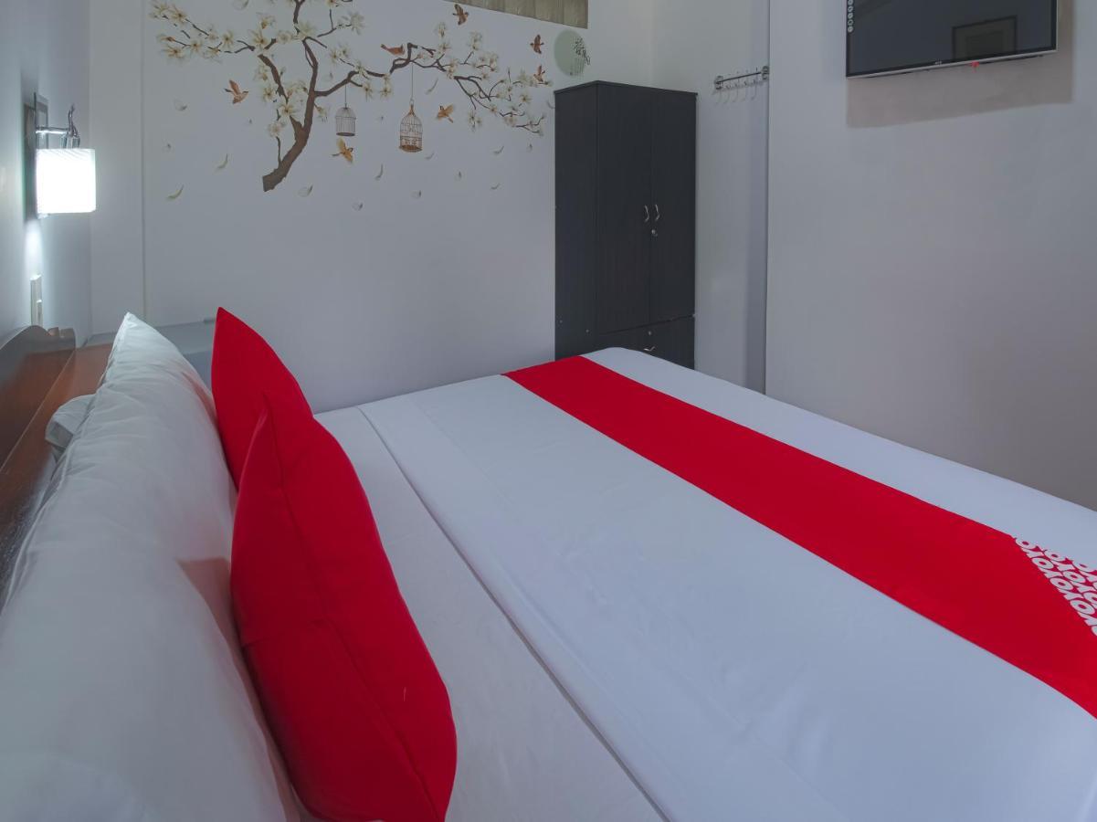 Oyo 771 Darius' Residences Moalboal Extérieur photo